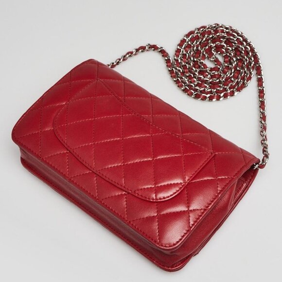Chanel Red Quilted Lambskin Leather Classic WOC Clutch Bag - Picture 3 of 12